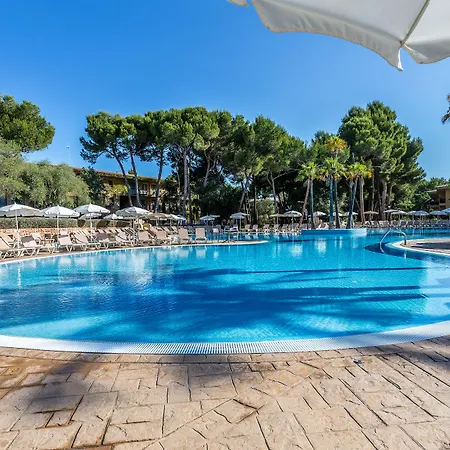 Lägenhetshotell Vell Mari & 4*