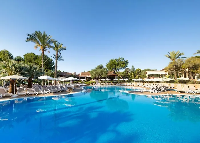 Vell Mari & Apartmanhotel 4*