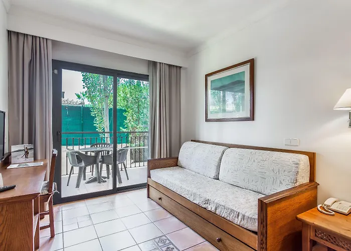 Vell Mari & Apartmanhotel