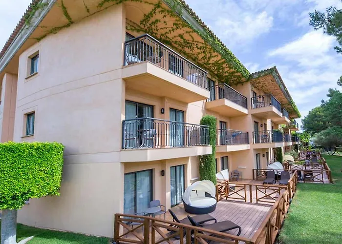 Aparthotel Vell Mari &