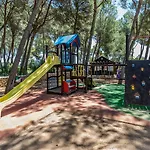Aparthotel Vell Mari &
