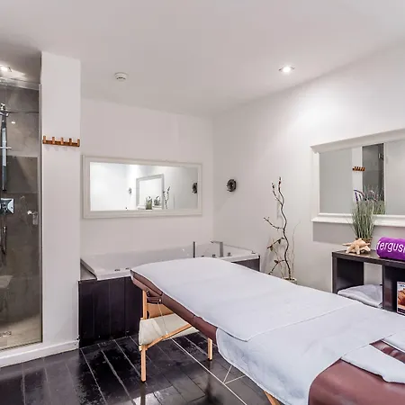 아파트호텔 Vell Mari &